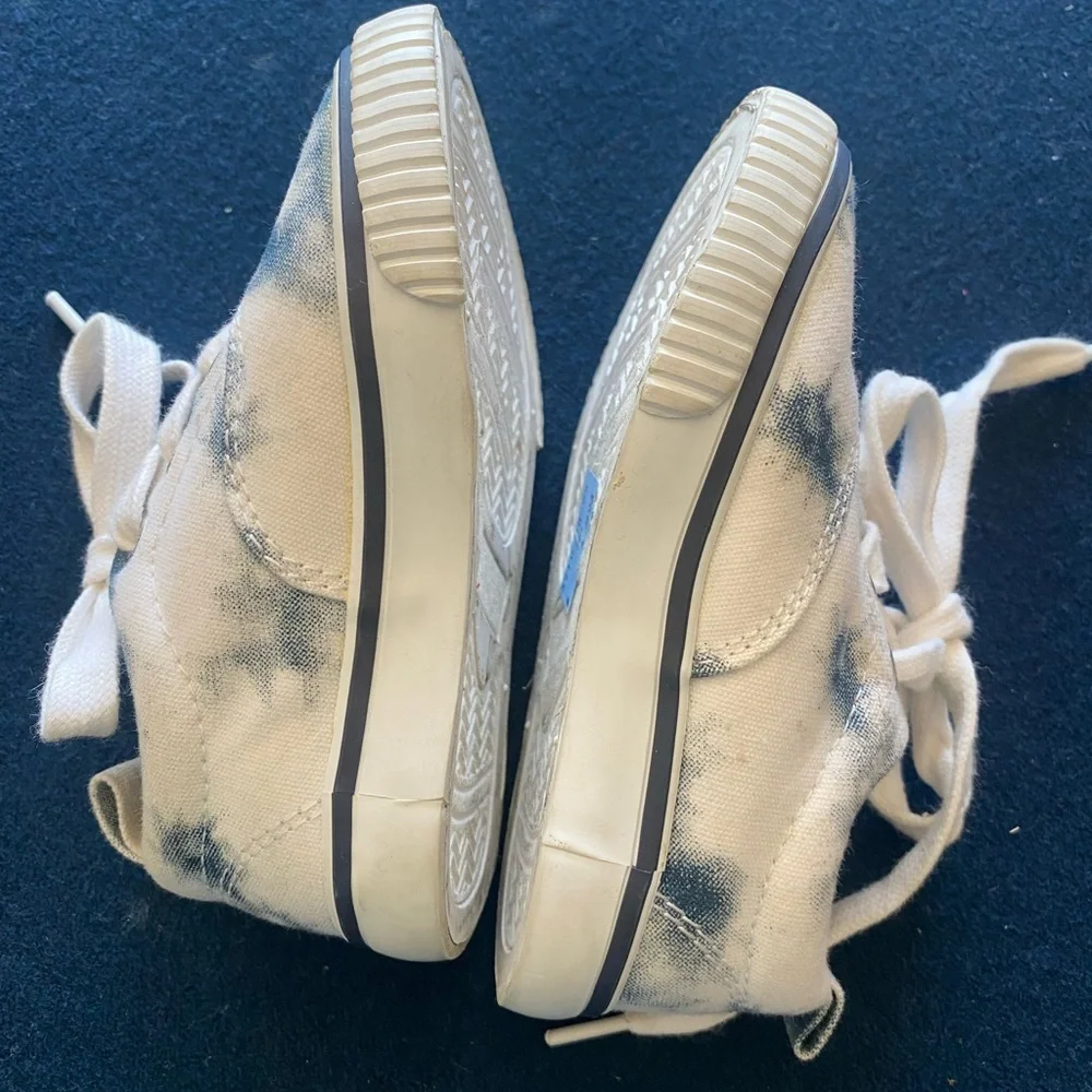 GYMBOREE tie dye sneakers! Like NEW/see pic🤩barely worn!! Unisex 💙🤍